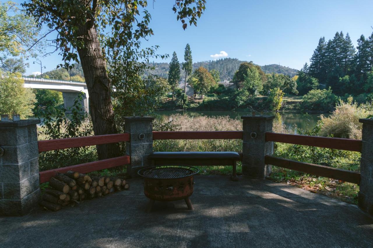 Riverfront Inn Roseburg Luaran gambar